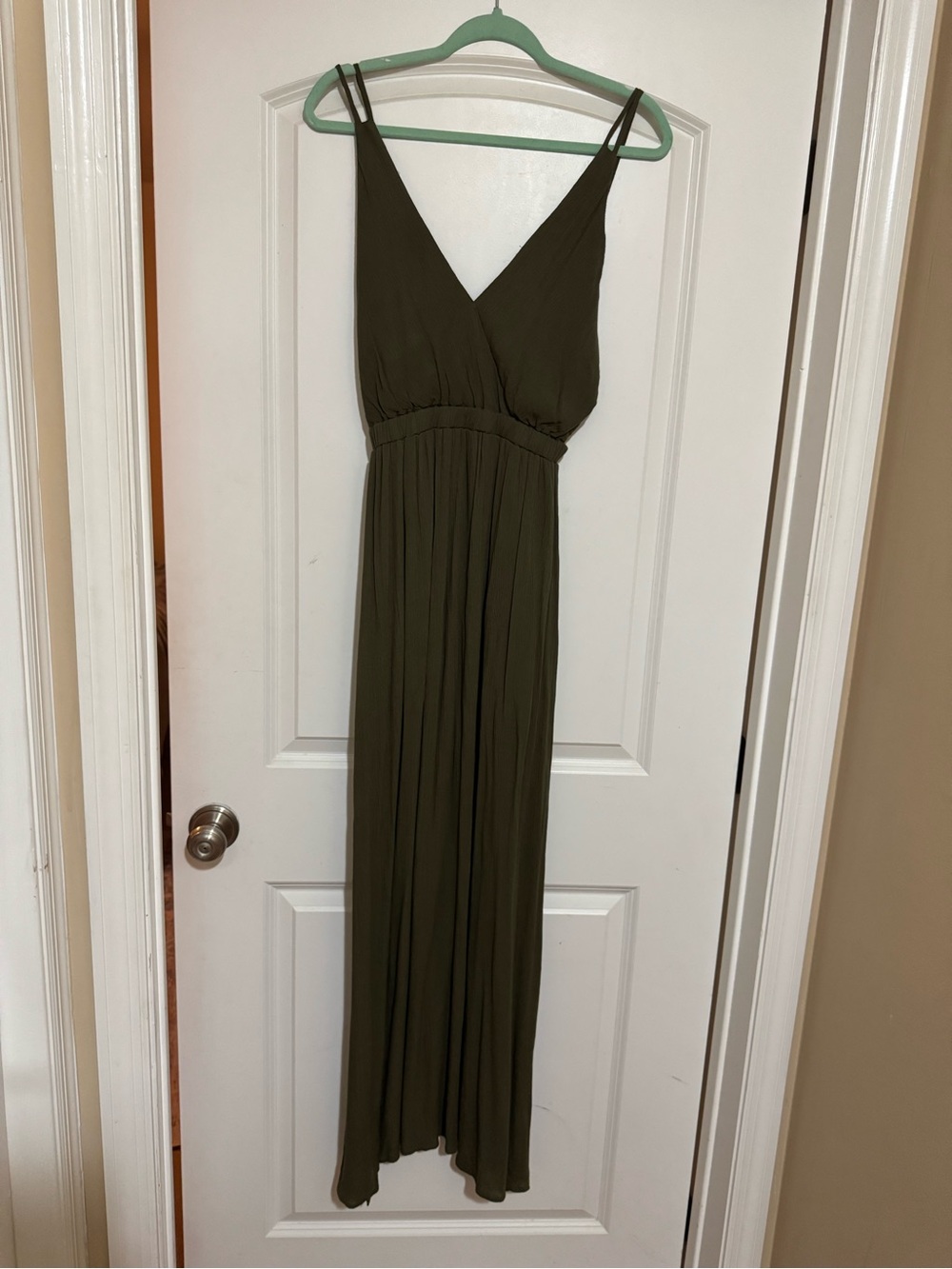 Lulu's Olive Green Backless V-Neck Maxi Dress